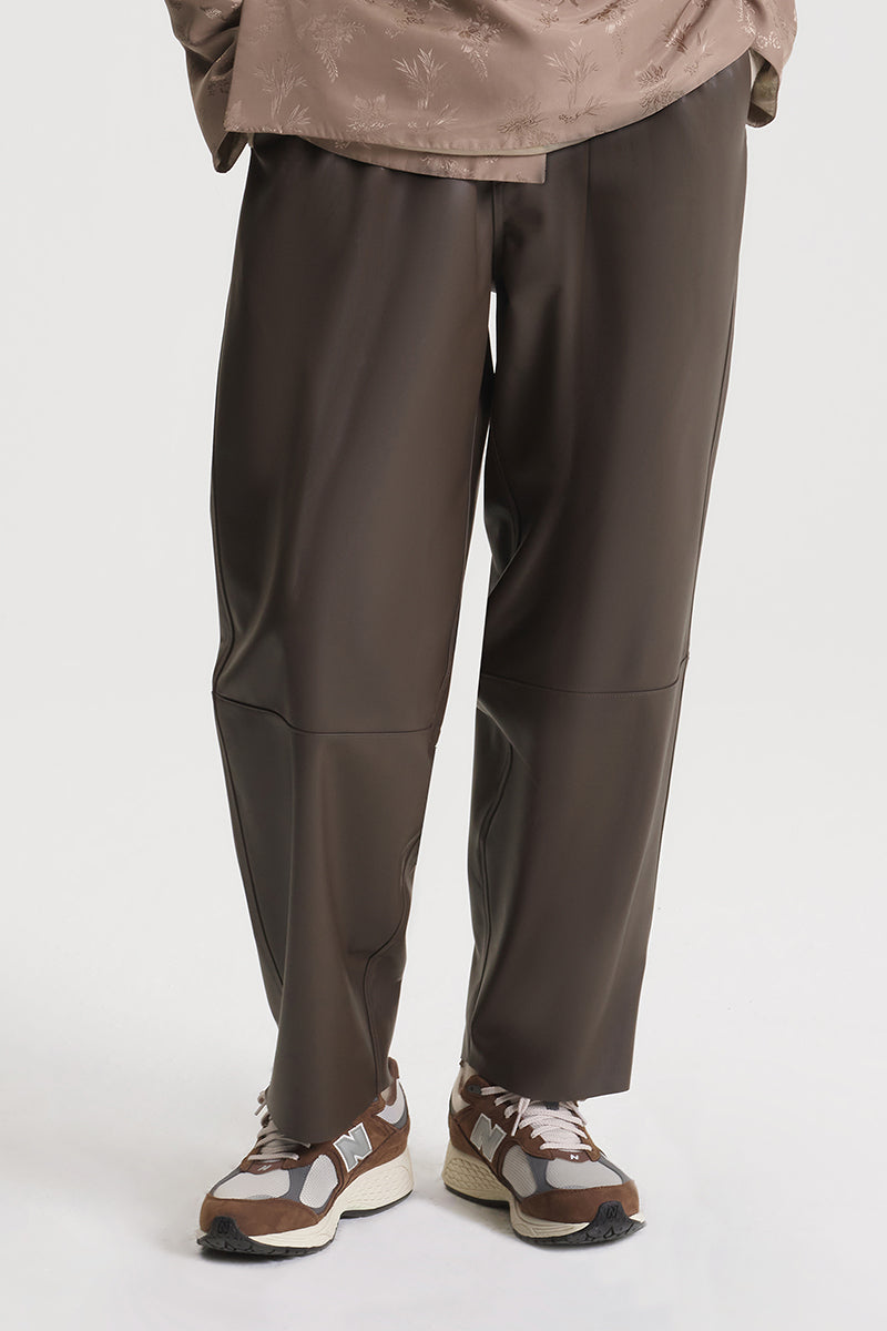Dark brown balloon shape leather pant