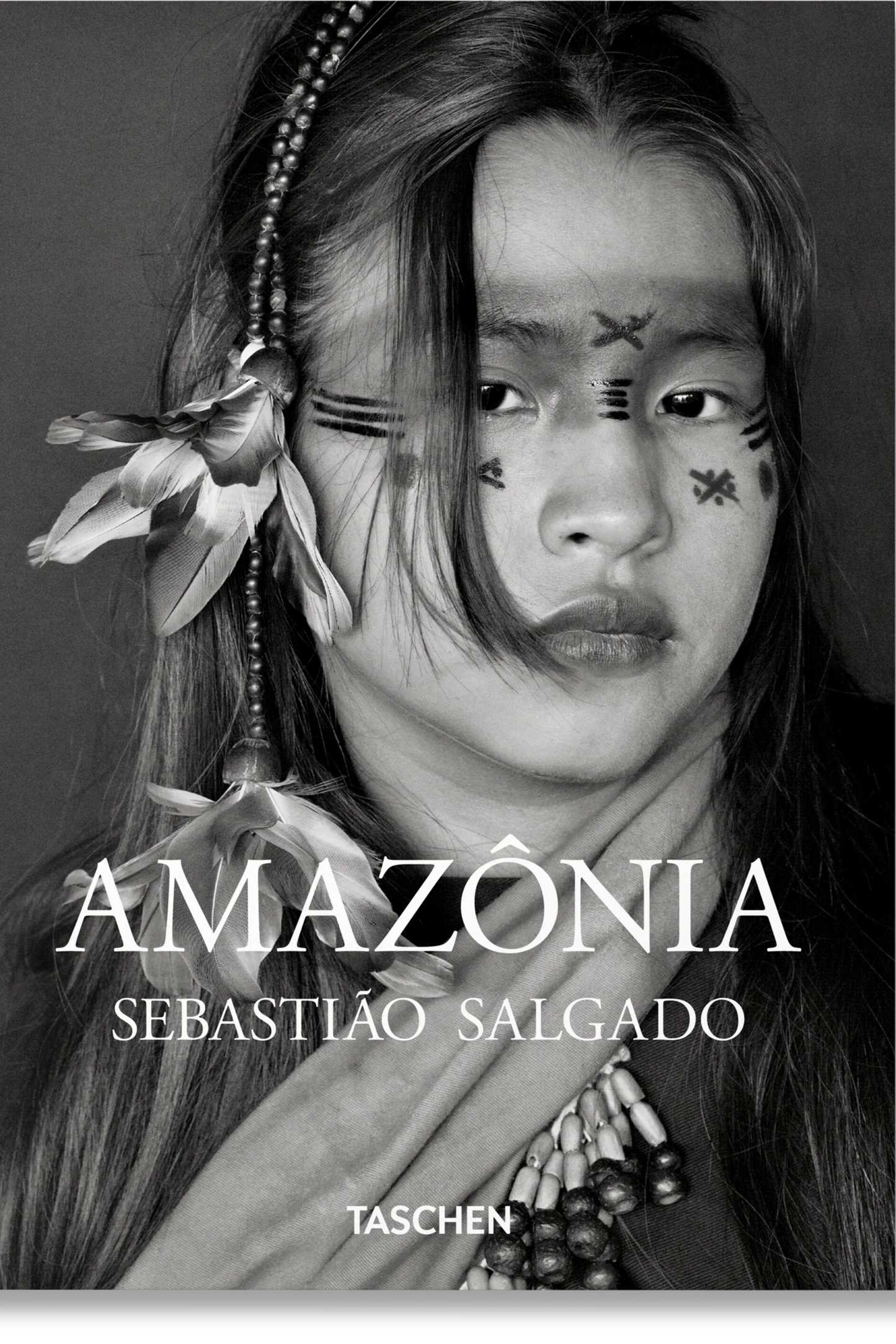 Sebastiao Salgado. Amazonia