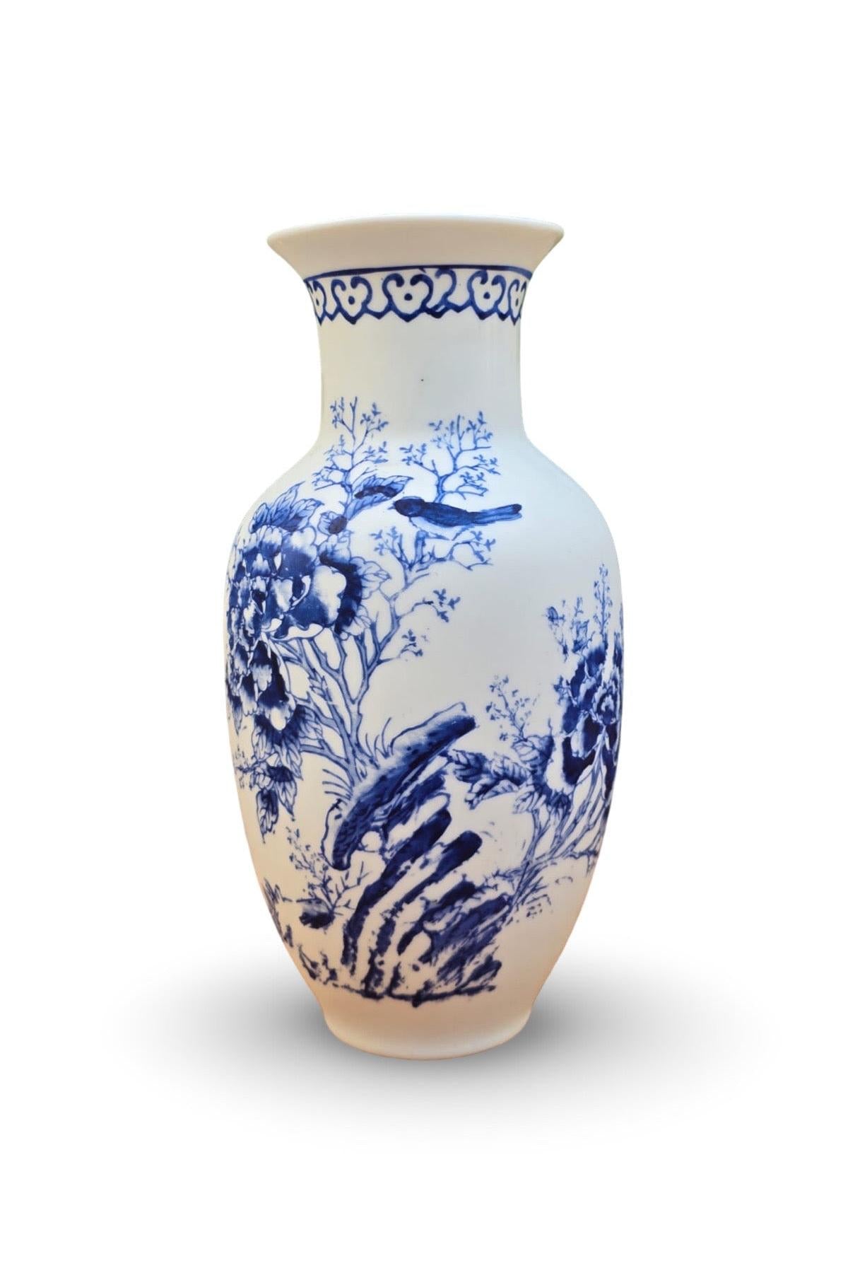 Birds and Trees Yuhuchunping Vase