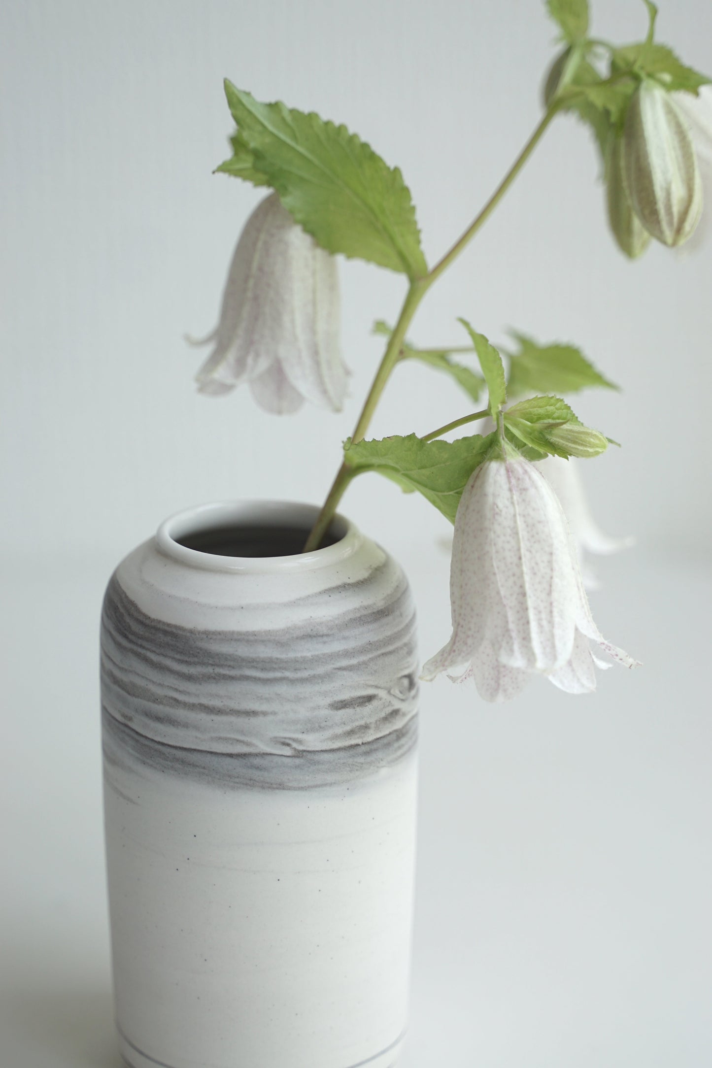 Bud Vase (White)