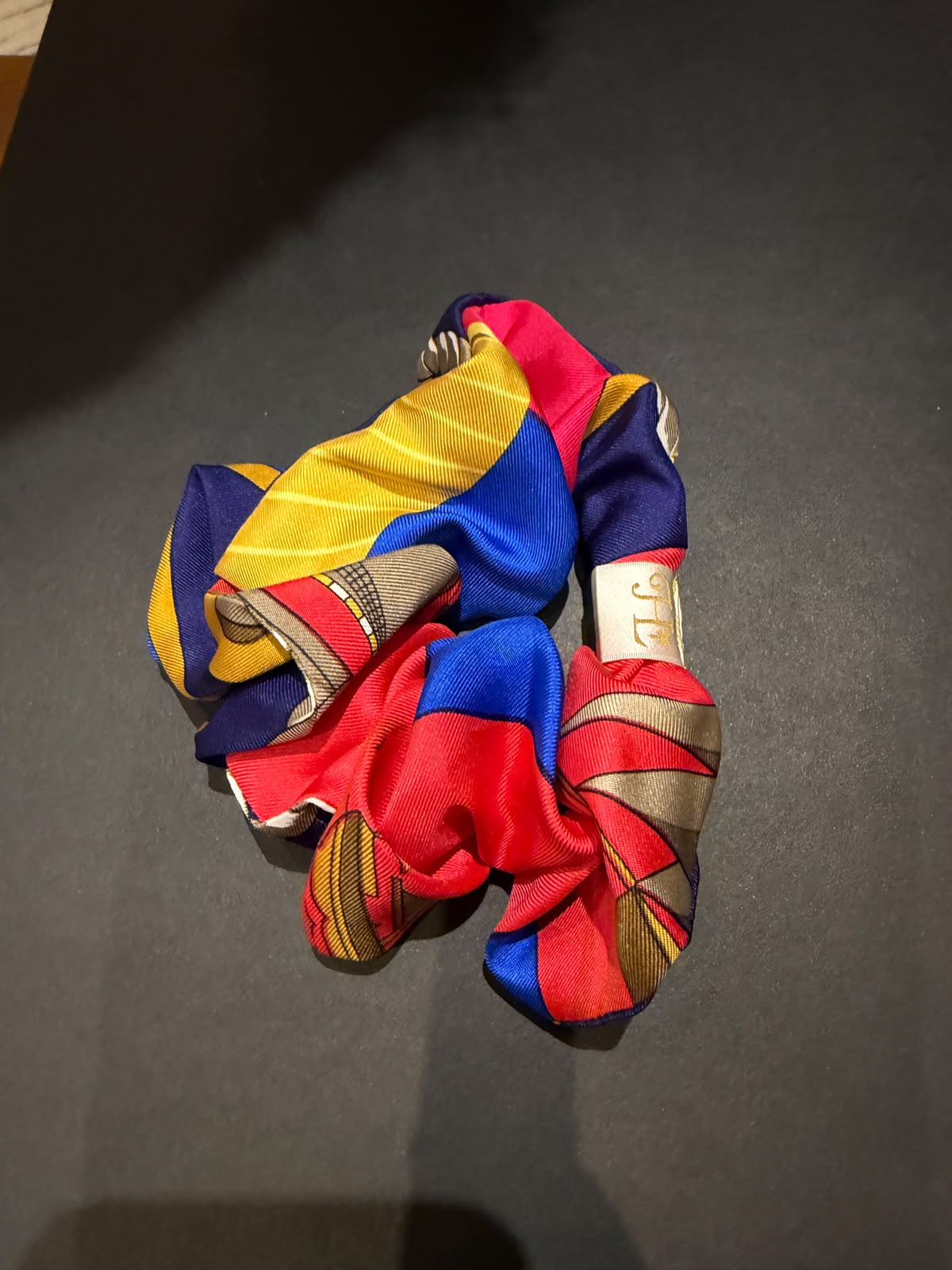 The Scrunchie (Mutli)