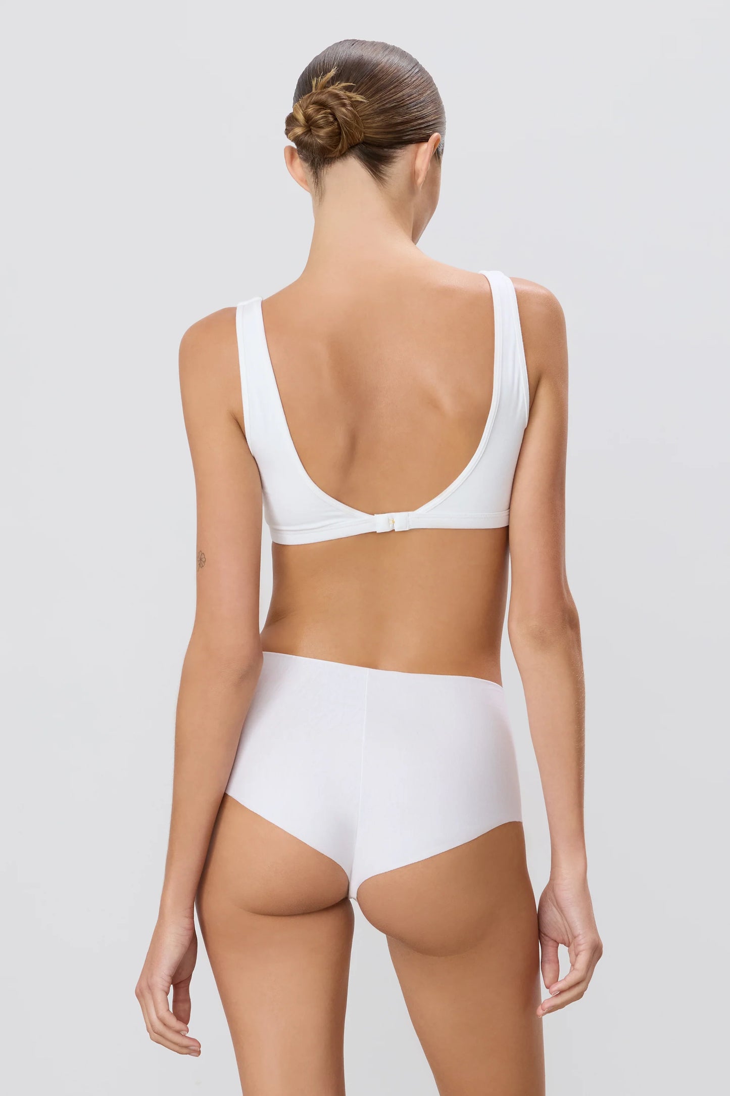 Scoop Neck Bra (Ivory)