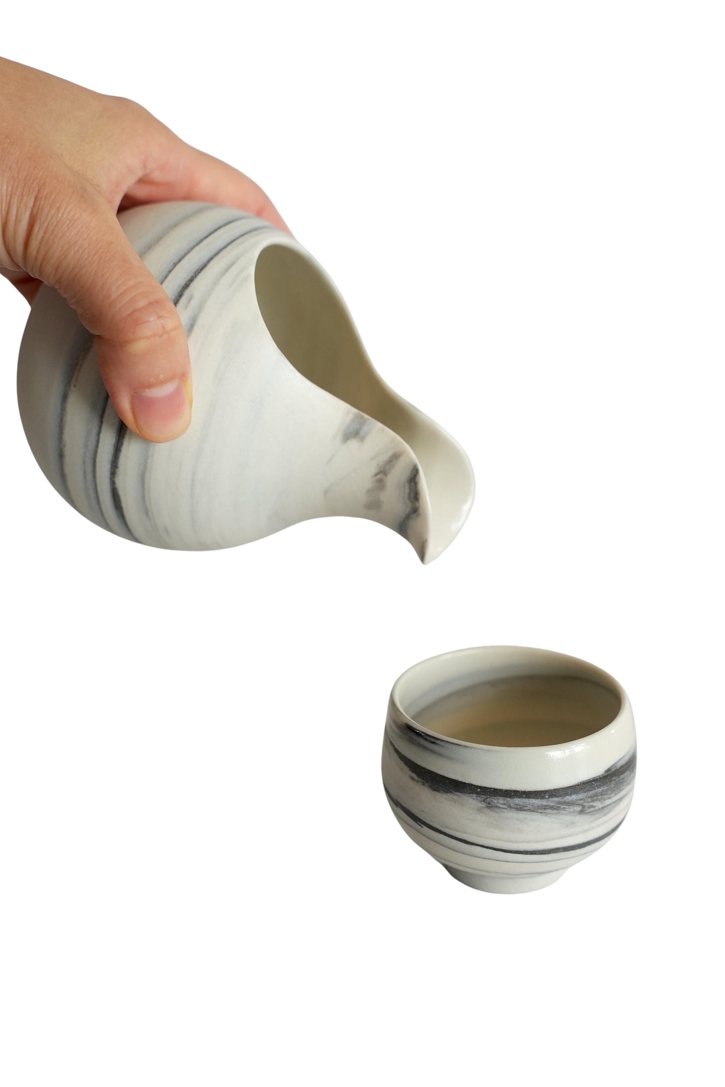 Sake Pourer