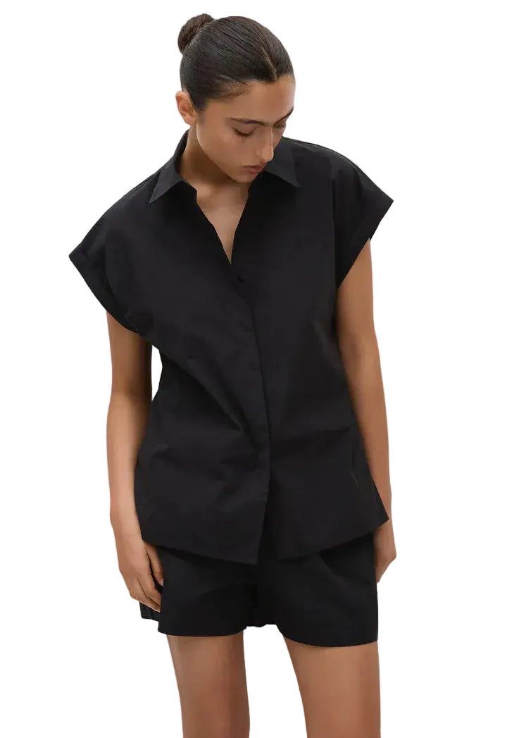 Relaxed Sleeveless Shirt