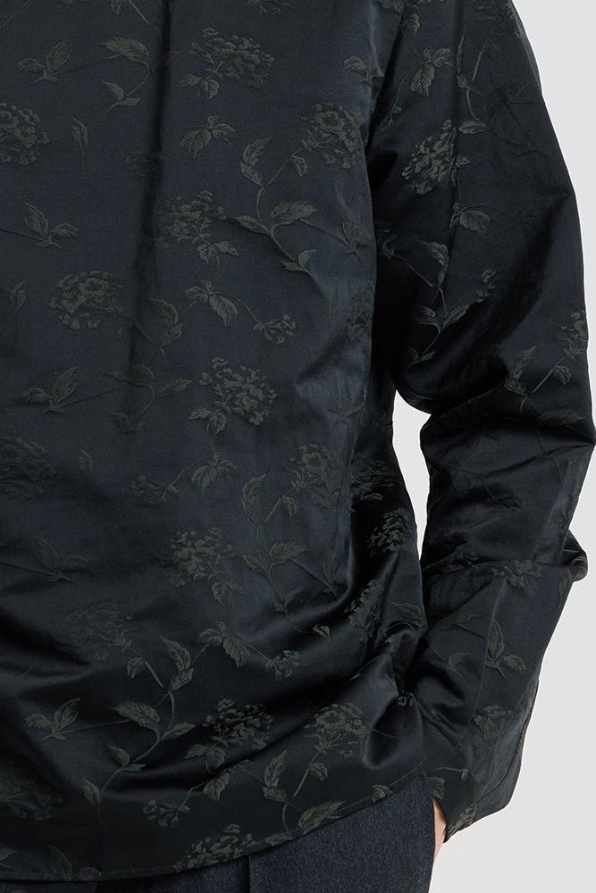 Relief green flower Chinese-style blouse