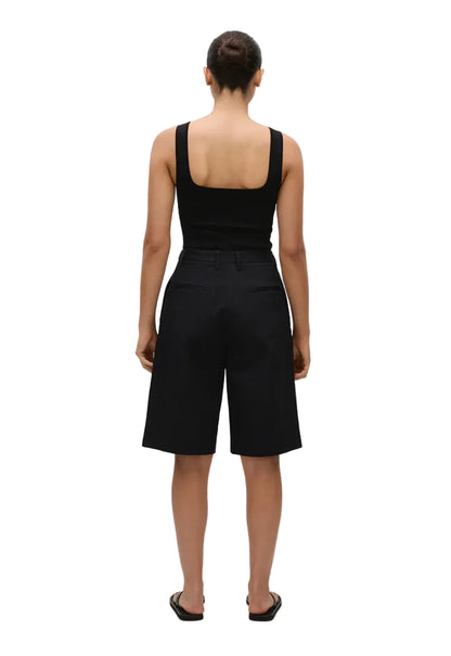 Long Chino Short