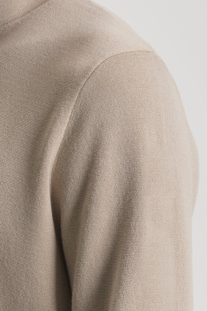 Tortoise basic turtleneck knit top