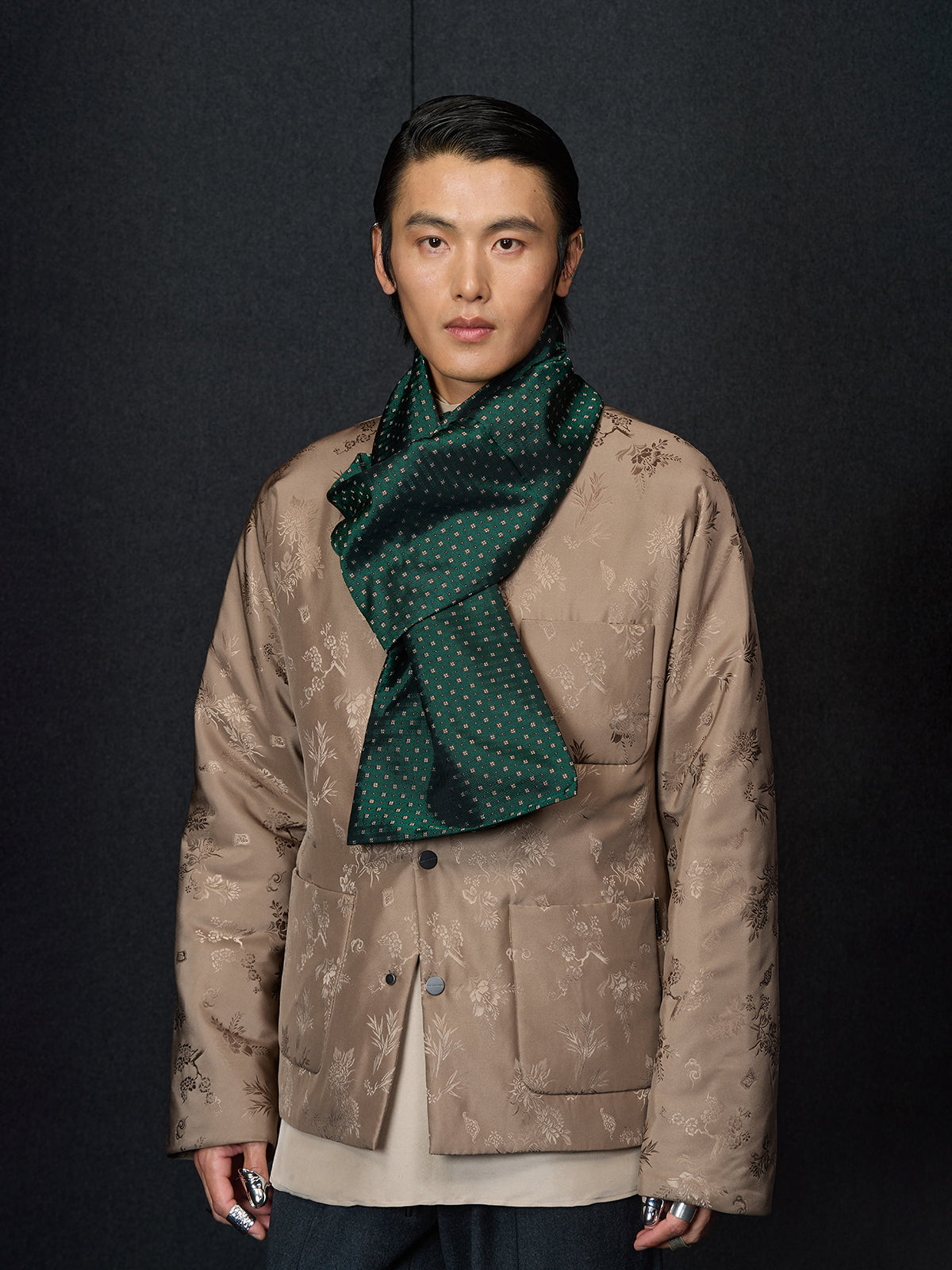 Dark Green Jacquard Thin Padded Scarf