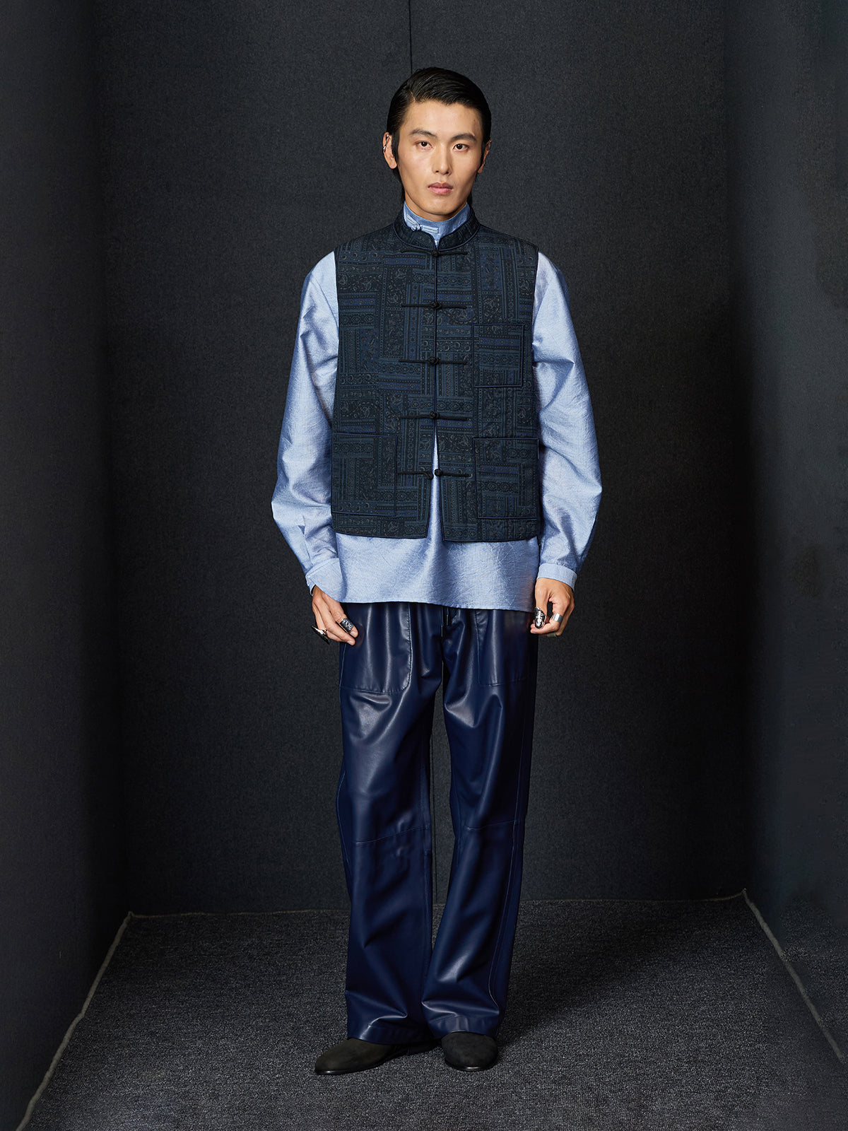 Navy Chinese Vest with Knit Back