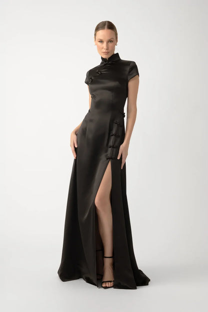 Pia Gown