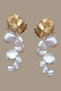 Cape Fahn Petal Earrings