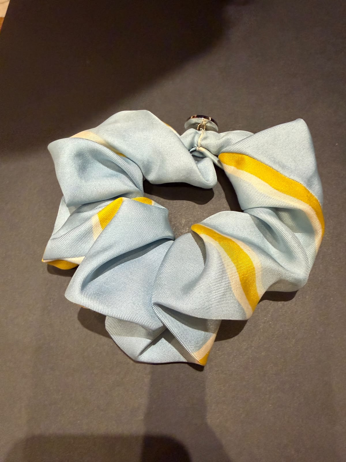 The Scrunchie (Sky Blue)